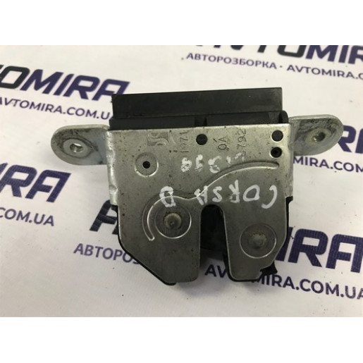 Замок кришки багажника Opel Corsa D HB 5дв. 2006-2014 55701971